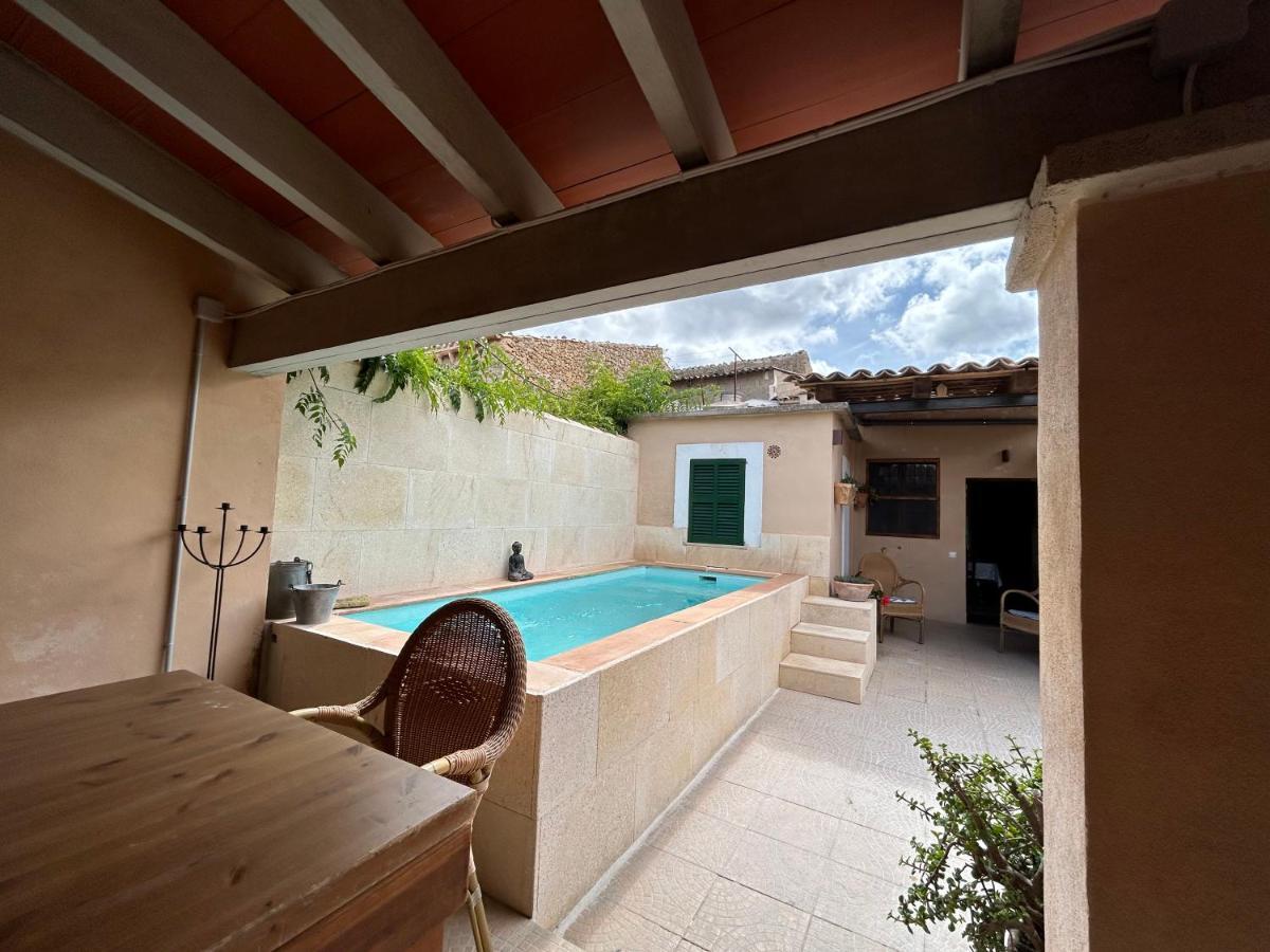 Casa Padrina Burballa Maria De La Salut Exterior photo