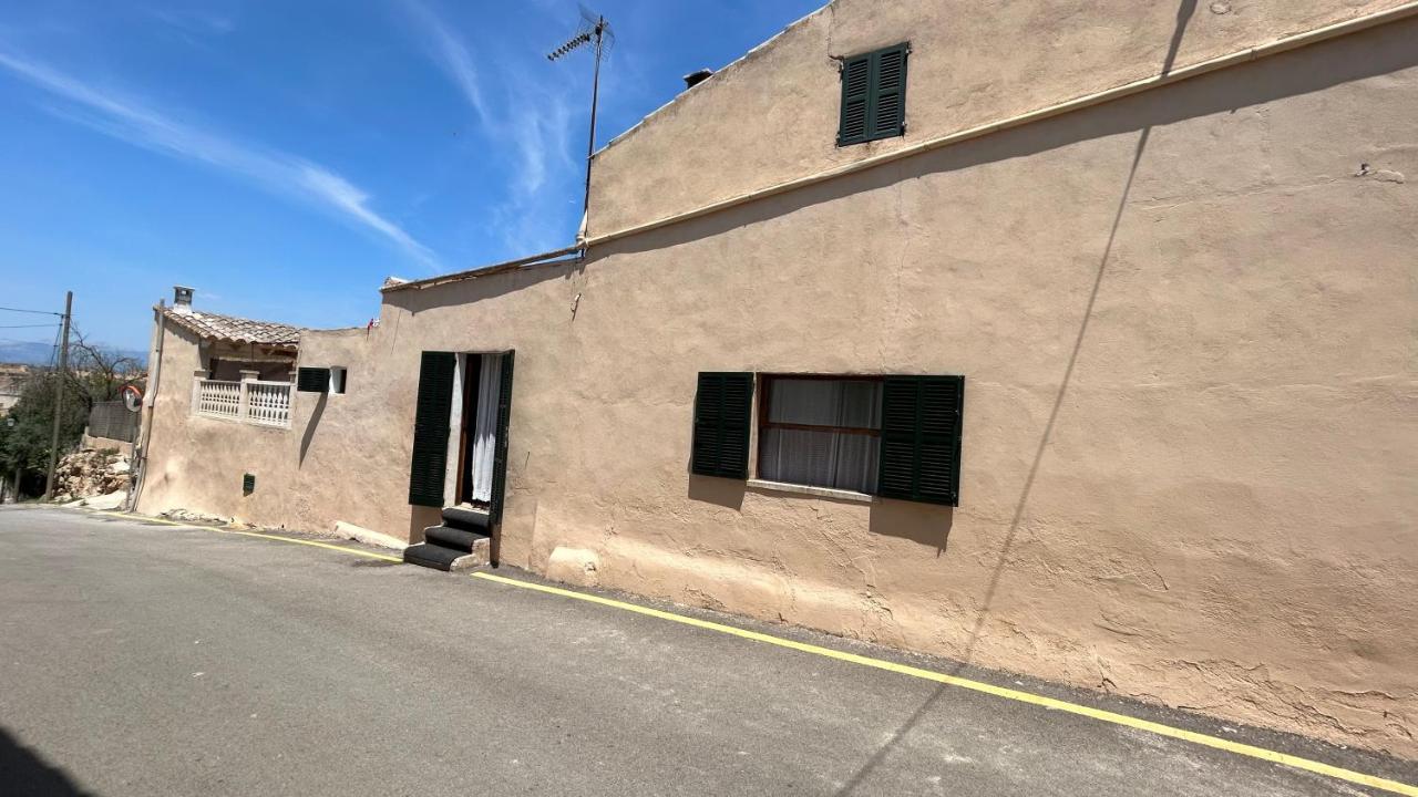 Casa Padrina Burballa Maria De La Salut Exterior photo